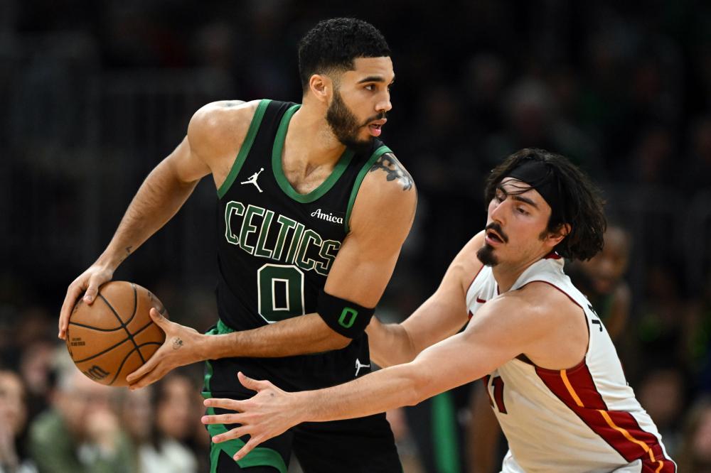 进拉蒂乌背 进拉蒂乌背