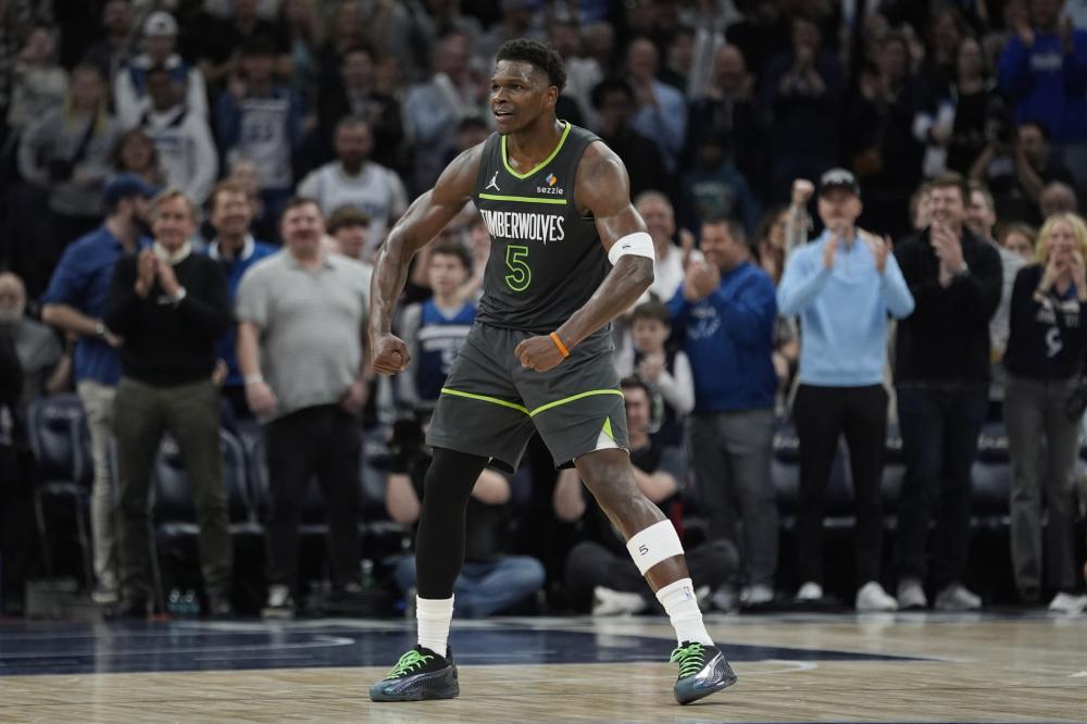 以及斯通斯 以及斯通斯